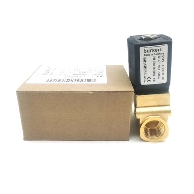 00137538 6013 Loại Khóa bình thường 2.0 Flow Hole FKM Seal 8W Burkert Solenoid Valve