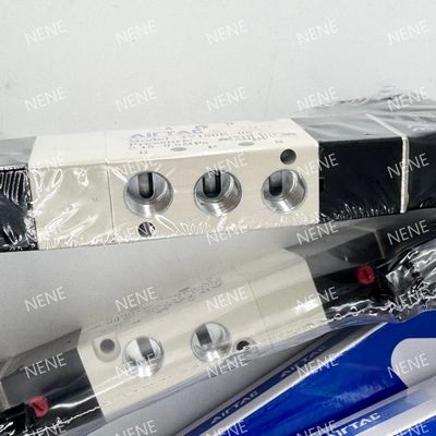 4V230C-08 Electromagnetic Valve AIRTAC For Precise Fluid Quy định 5 cổng vị trí 3