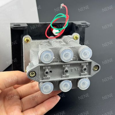 6CV-D Van điều khiển xe ben sáu lỗ với chức năng PTO Hợp kim nhôm bạc