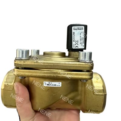 00221858 6281 Loại G1 2/2 Thường Đóng 25.0 Lỗ Lưu Lượng NBR Niêm Phong Thân Van Bằng Đồng Thau AC220V Van Điều Khiển Điện Từ Burkert