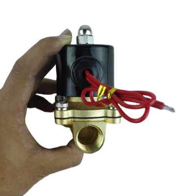 G1/2 Port Size Light Oil Valve with Round Coil Brass Body Material Sự lựa chọn lý tưởng để điều chỉnh dòng chảy chính xác trong thiết bị chế biến dầu