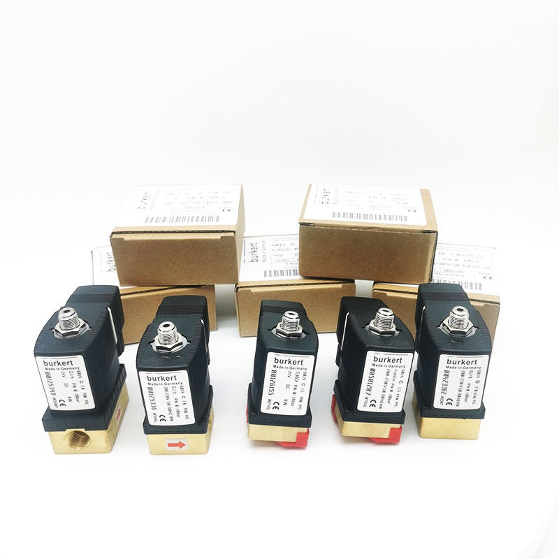 Van điện tử Burkert 00125301 6013 24V DC Voltage 1/4 Port Connection