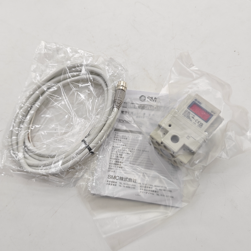 ITV1030-013, ITV1000 Series. Phạm vi áp suất: 0.5MPa. Nguồn cung cấp điện: DC24V. Khả năng đầu ra tương tự: DC1~5V. Kích thước cổng: 3/8
